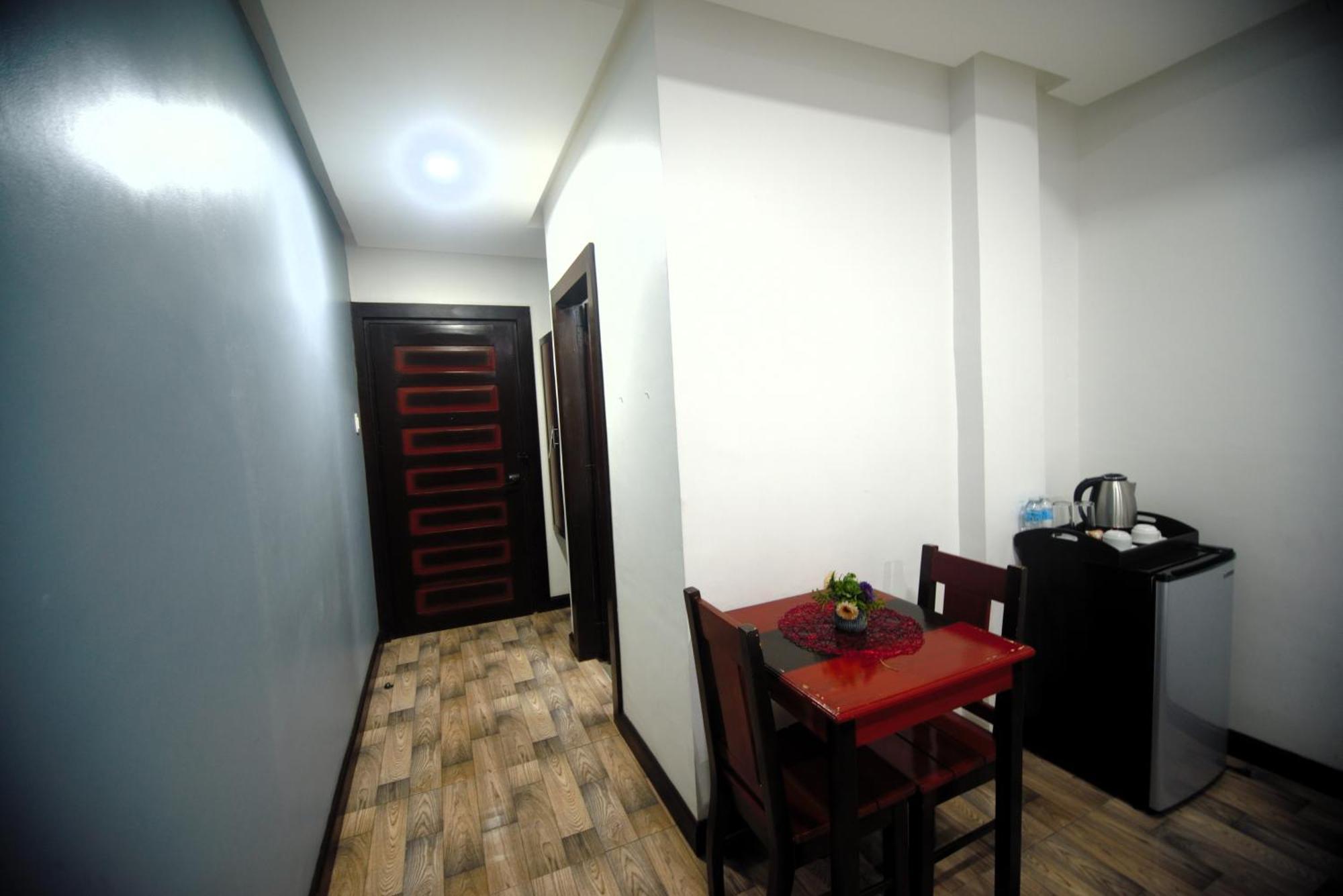 Hotel Gabriella Tagbilaran Exterior foto