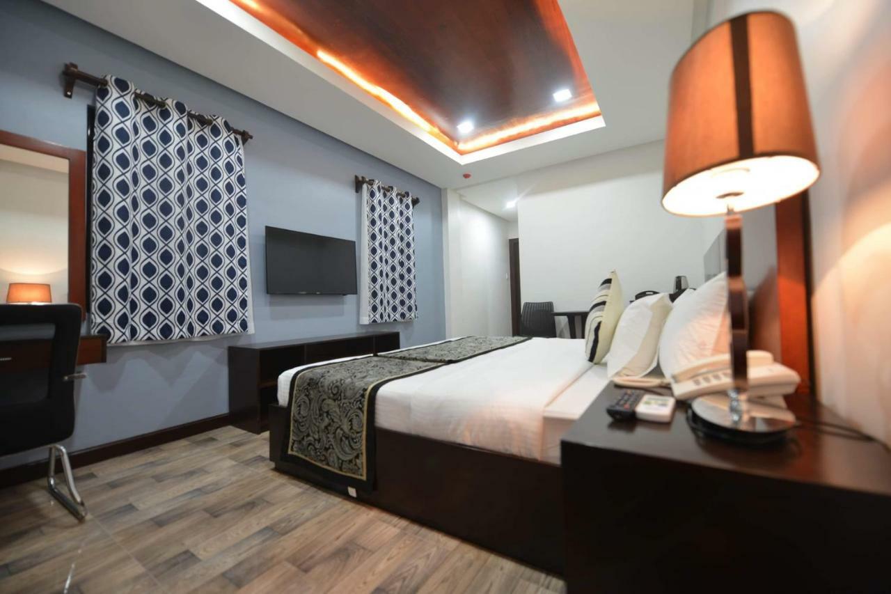 Hotel Gabriella Tagbilaran Exterior foto
